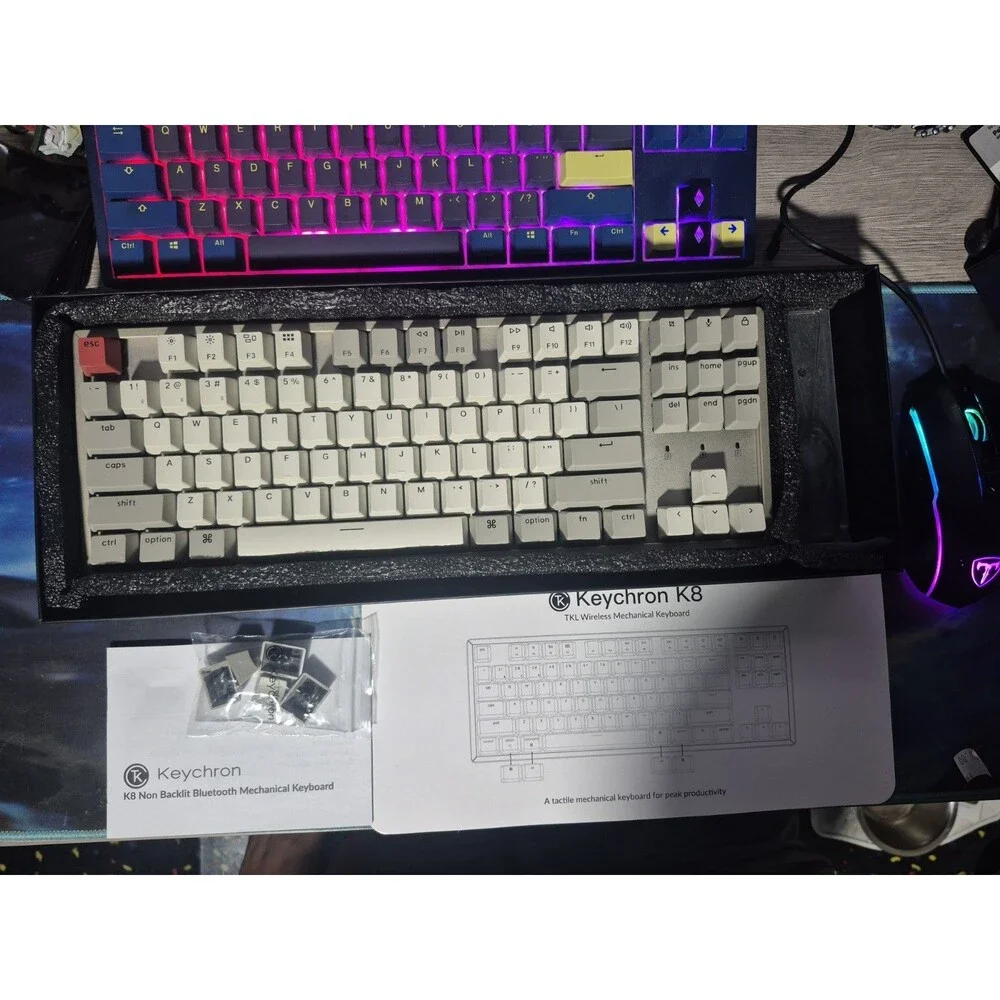 Keychron K8 Wireless Mechanical Keyboard K8 Optical White Backlight Red Switch